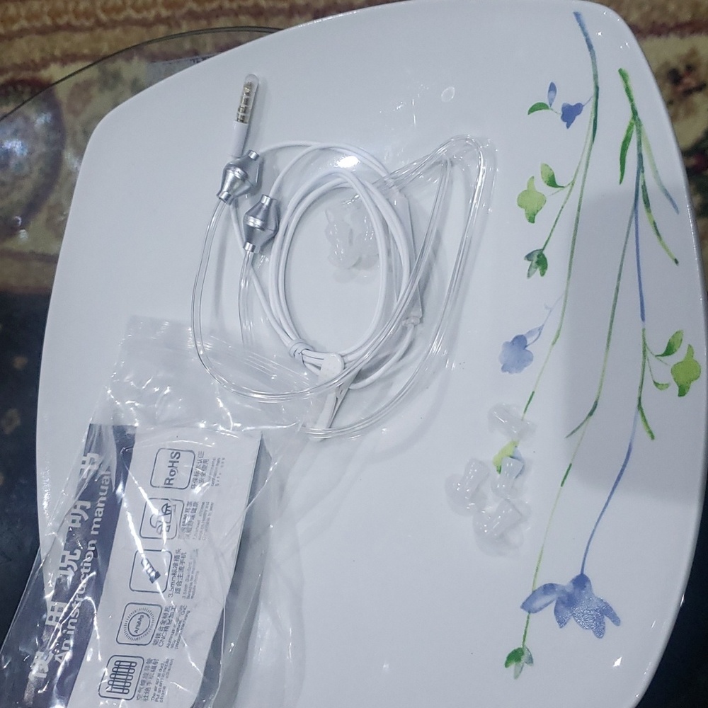 Headset - Picture 3 of 4